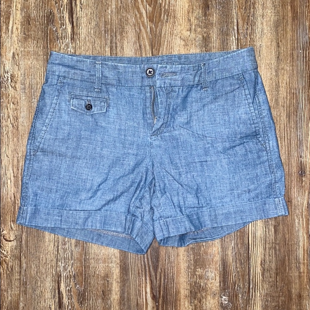 Banana republic blue chambray shorts